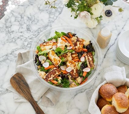 Crunchy Halloumi Salad – Group