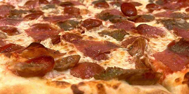 Goombah Pizza