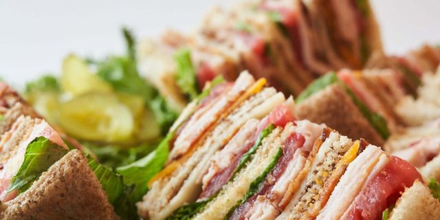 Club Sandwich Boxed Lunch