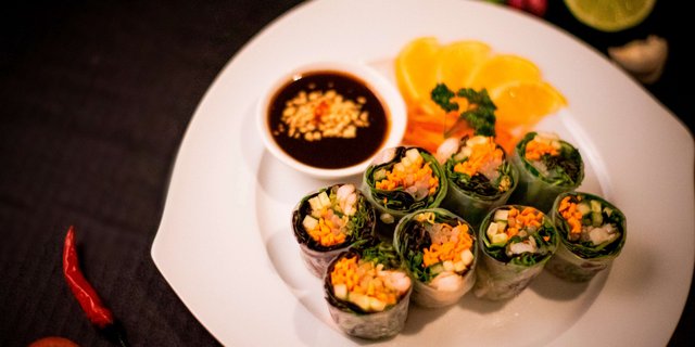 Fresh Garden Rolls
