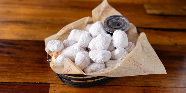 Zeppoli