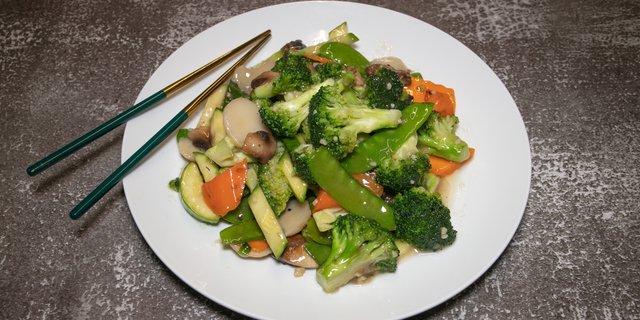 Sautéed Mixed Vegetables w/ White Sauce