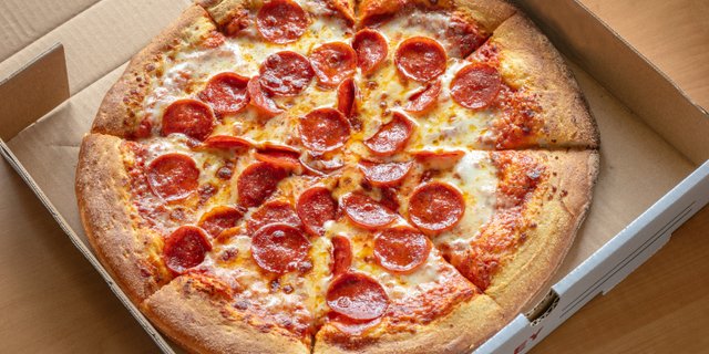 10" Gluten-Free Pepperoni Pizza