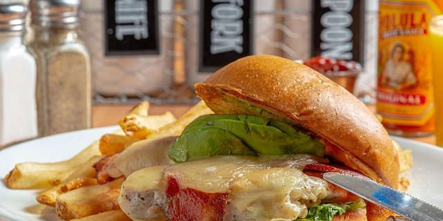 Avocado Chicken Sandwich