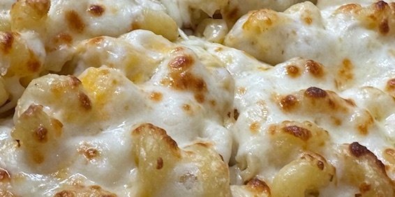 Revolution Macaroni & Cheese Pizza