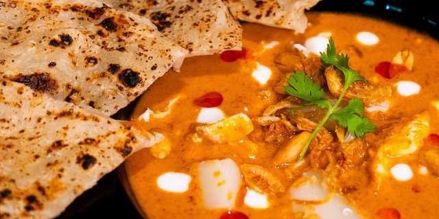 Massaman Roti Curry
