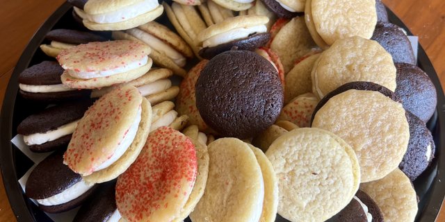 50 Mini Whoopie Pies