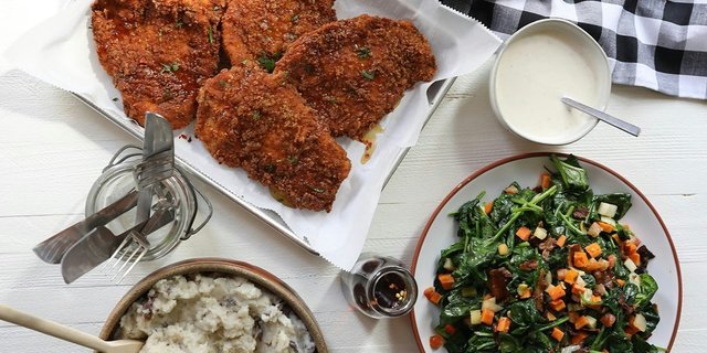 Fried Chicken Entrée Bundle