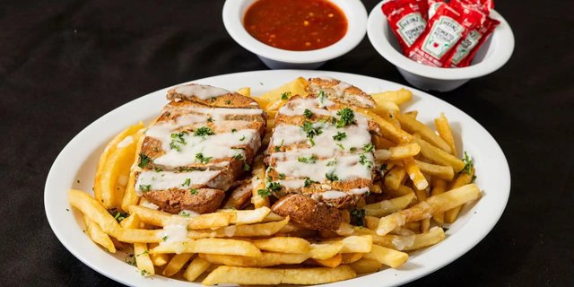 Vegan Cream Chop Fries