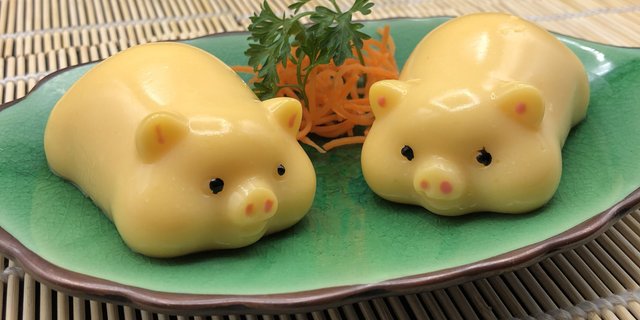 Mango Piggy Pudding