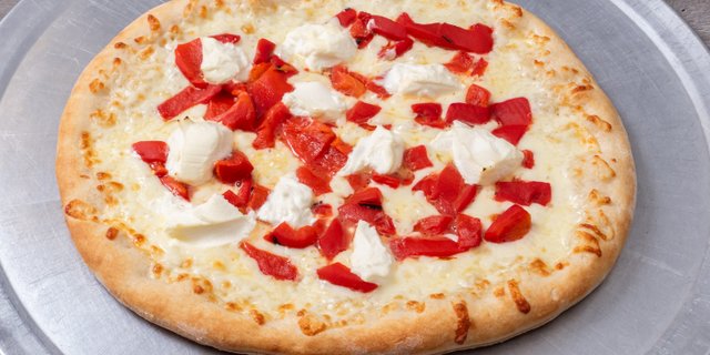 White Ricotta Pizza