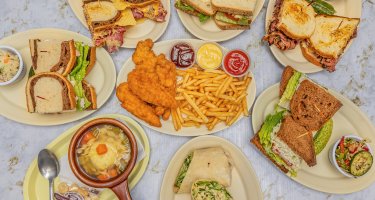 Barry's Village Deli