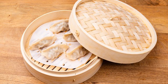 steamed vegetable dumplings