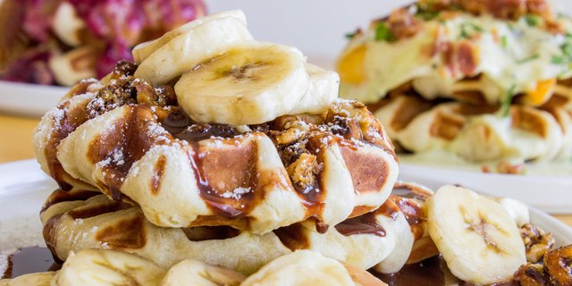 Banana Nutella Waffle