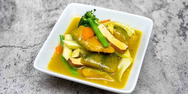 Pumpkin Curry w/ Vegetables
