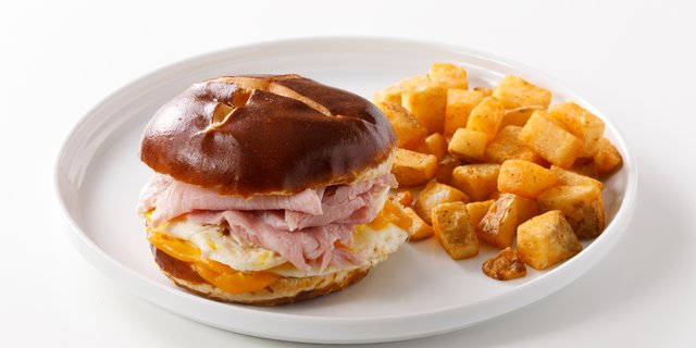 Pretzel Ham Breakfast Sandwich Box
