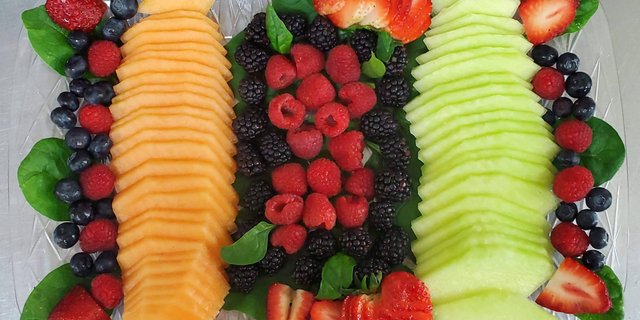 Fresh Fruit & Berries