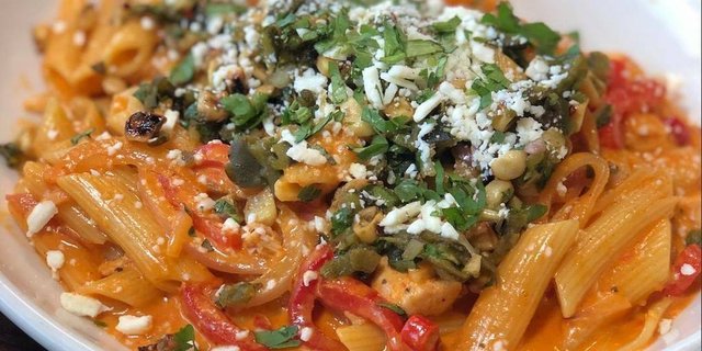 Spicy Roasted Red Pepper Penne