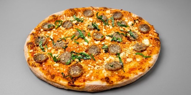 Feta Vodka Pizza