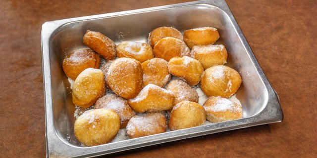 Sugar Buns