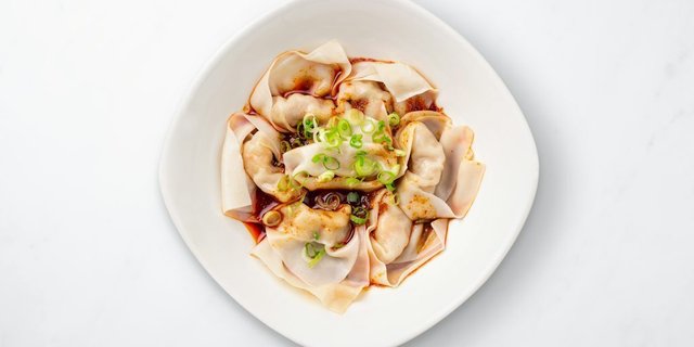 Shrimp & Pork Spicy Wontons