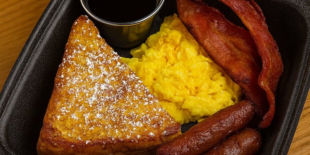 Eggy’s French Toast Combo Box