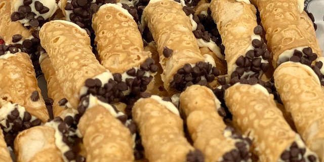 Cannoli