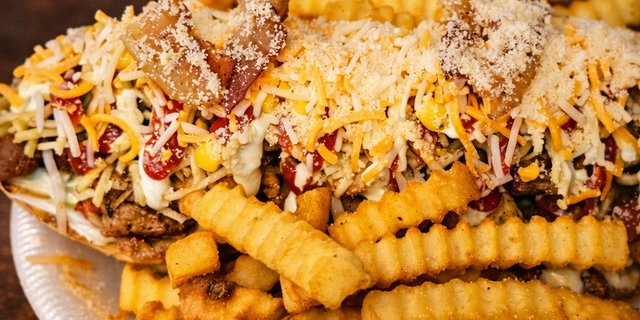 Sweet Dreams & Fries Box Lunch
