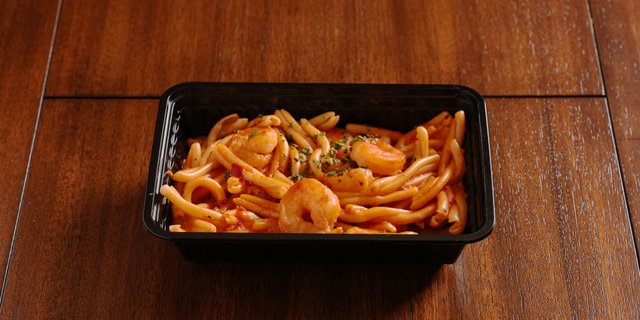Garganelli Diavolo W/ Shrimp Pasta