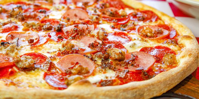 18" Meat Lovers Pizza