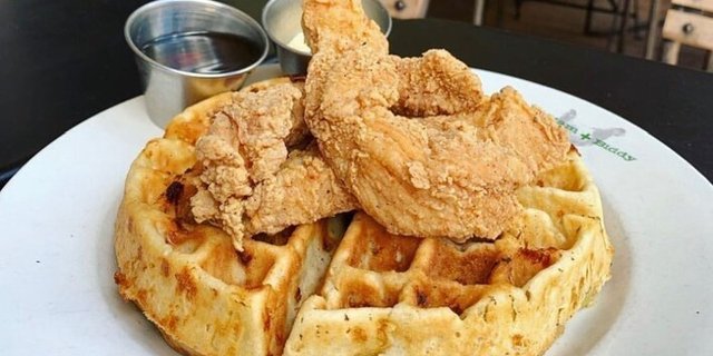 Chicken & Waffles