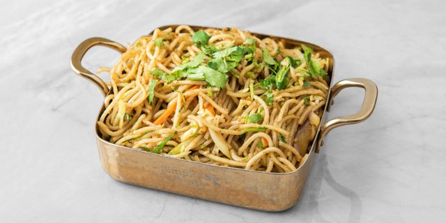 Street Style Hakka Noodles
