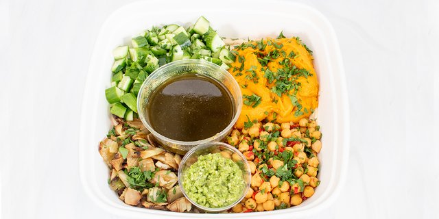 Hummus Salad Bowl