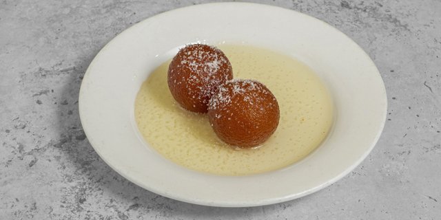 Ghulab Jhamun Tray
