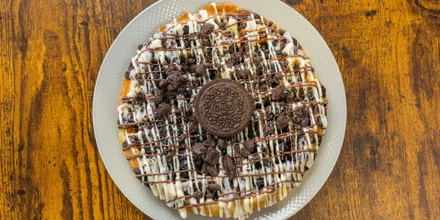 Crushed Cookie Waffle