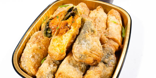 Trinity Egg Rolls Pan