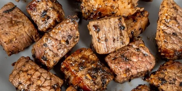 Build-Your-Own Steak Bowl
