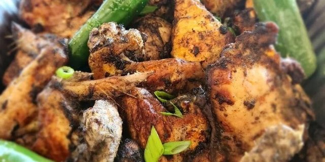 Wings & Things