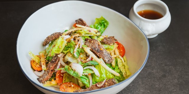 Grilled Beef Salad