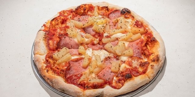 Hawaiian Special Pizza