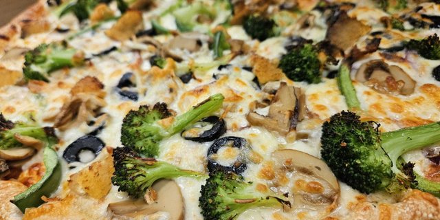 Veggie Gourmet Pizza