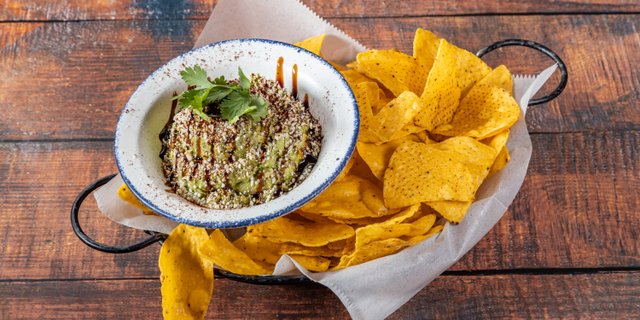 Barcocina Guacamole Platter