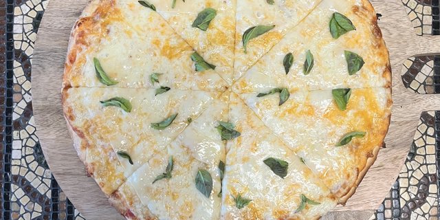 Four Cheese Pizza