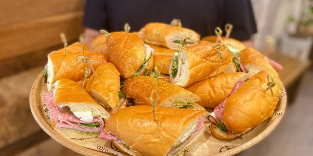 Sandwich Platter (15 People)