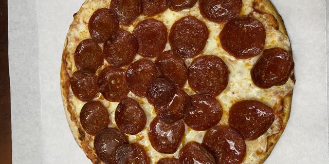 Halal Beef Pepperoni Pizza