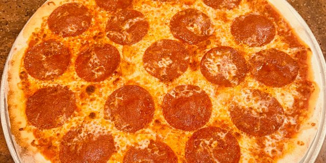 18" Pepperoni Pizza