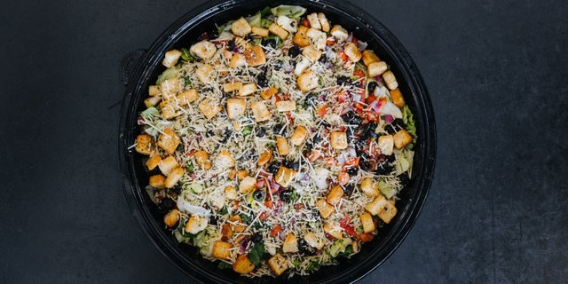 Wing Dome Salad