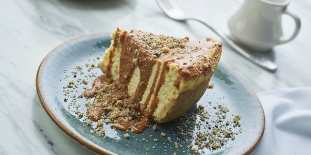 Dulce De Leche Cheesecake