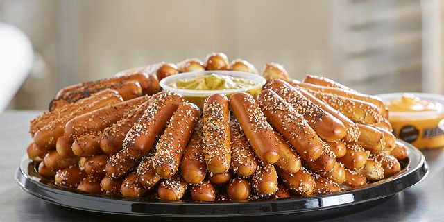 Large Flavored Pretzel Rod Tray