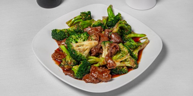 Beef & Broccoli
